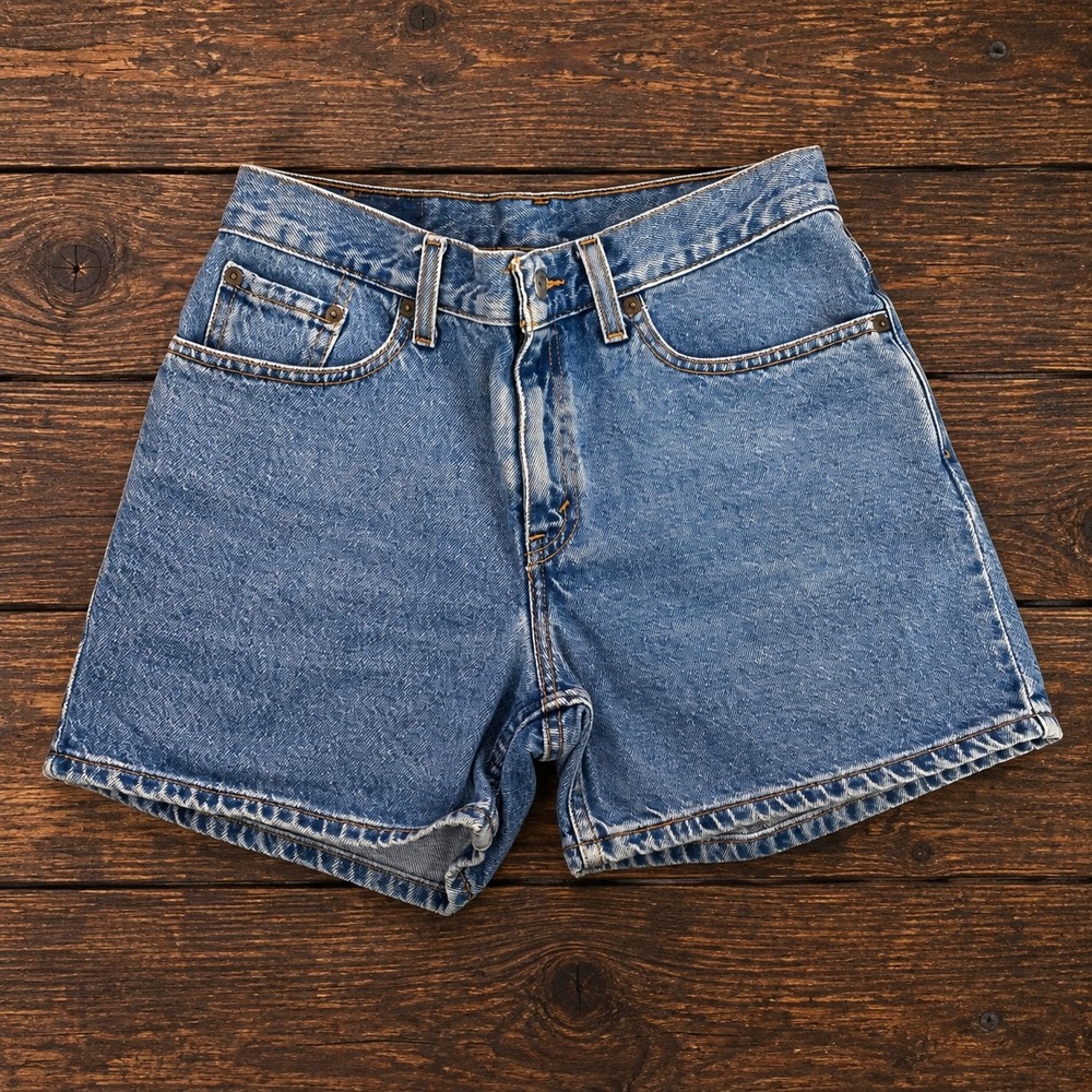 Vintage Levis 550 Relaxed Fit Denim Shorts Juniors 7 Blue Y2K 37955-0703
